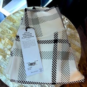 Alo Yoga Plaid Leggings NWT